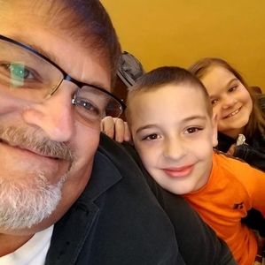 Meet your Posher, Robert